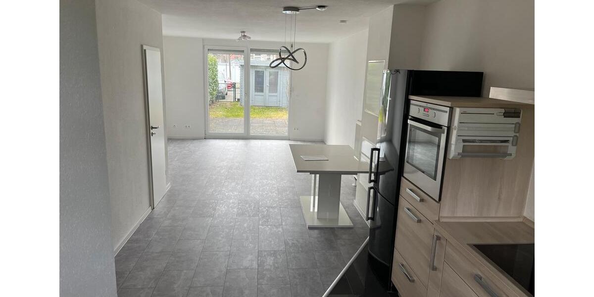 Reihenhaus Hanau Lamboy - 3 Zimmer, 81 m&sup2;, 339.000&euro; | Angebot:26215015