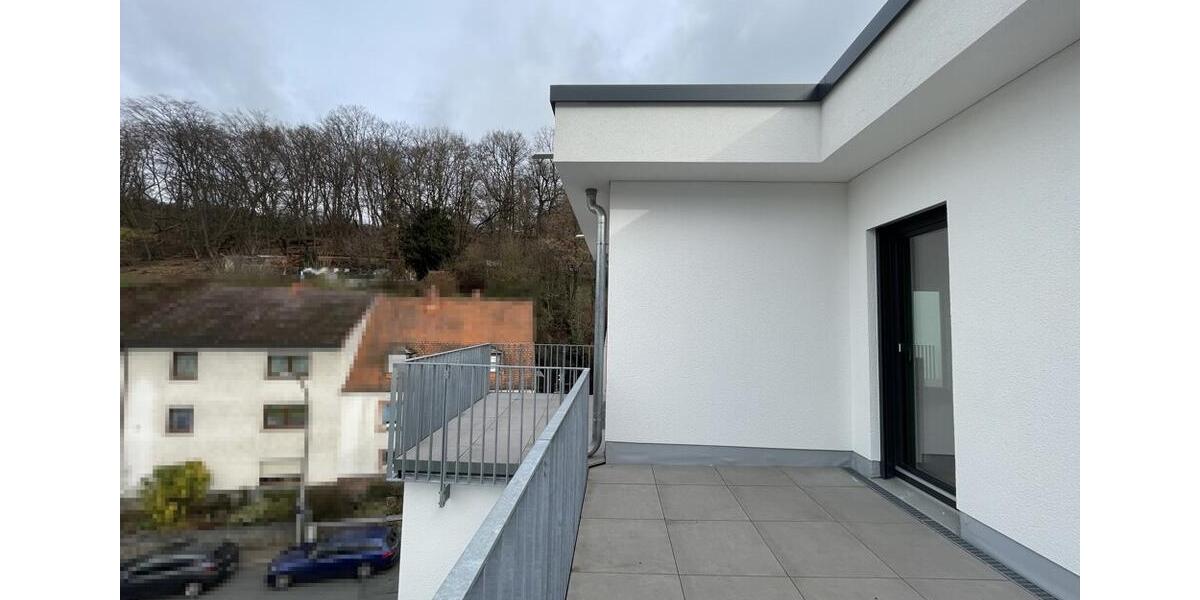 Etagenwohnung Leidersbach - 2 Zimmer, 78 m&sup2;, 950&euro; | Angebot:25327077