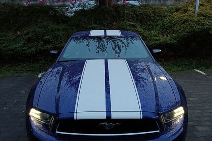 Ford Mustang 111.000 km 22.000 &euro; Faulbach 97906