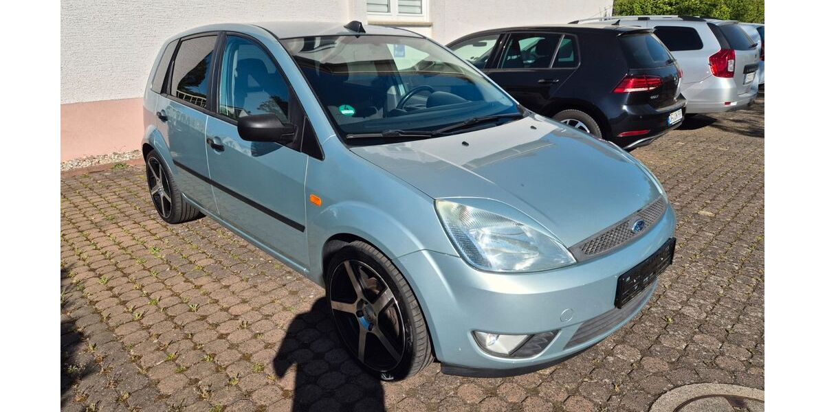 Ford Fiesta 193.725 km 749 &euro; Hainburg 63512