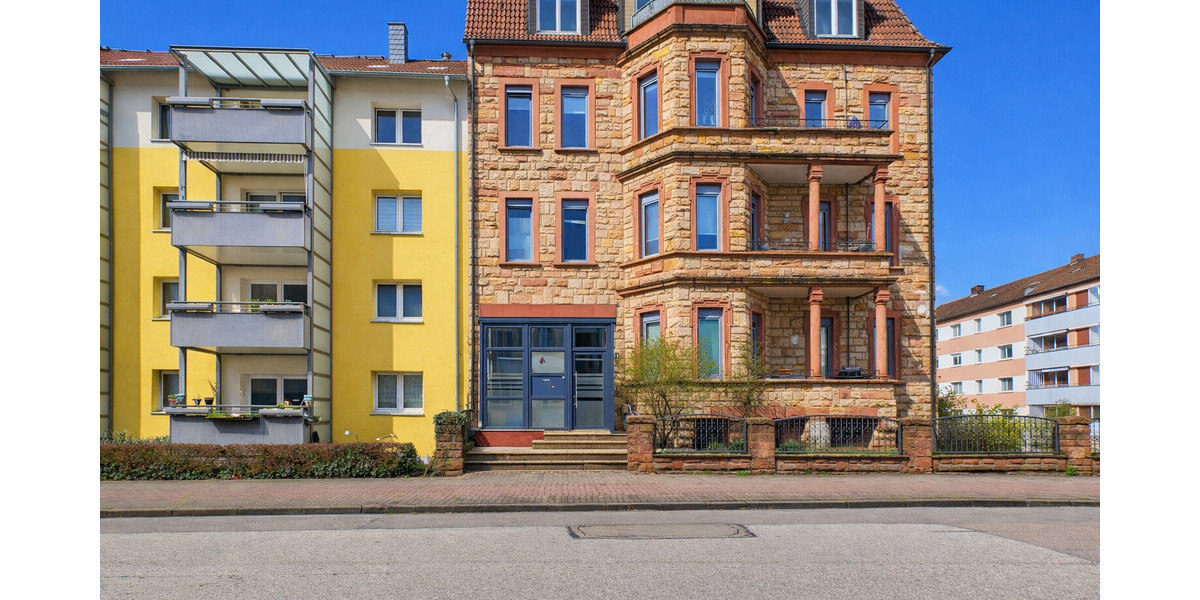 Hochwertige 2-Zimmer-Wohnung mit Balkon, moderner Einbauküche und Stellplatz in Hanau - Etagenwohnung Hanau | Angebot:26209183