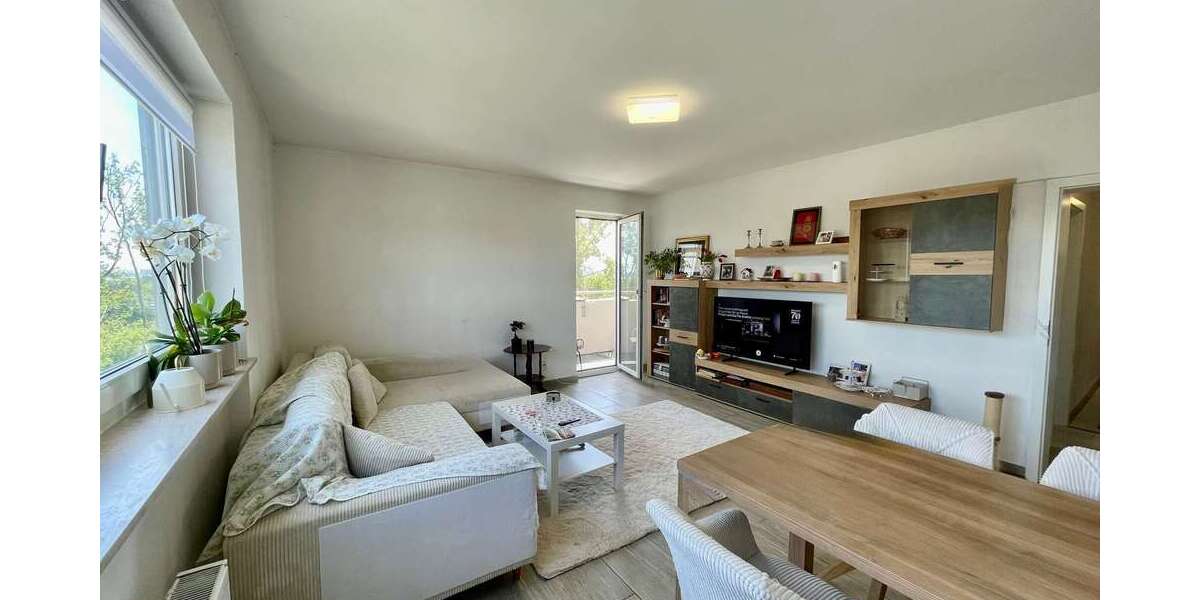 Etagenwohnung Hanau Lamboy - 3 Zimmer, 83 m&sup2;, 185.000&euro; | Angebot:26985178