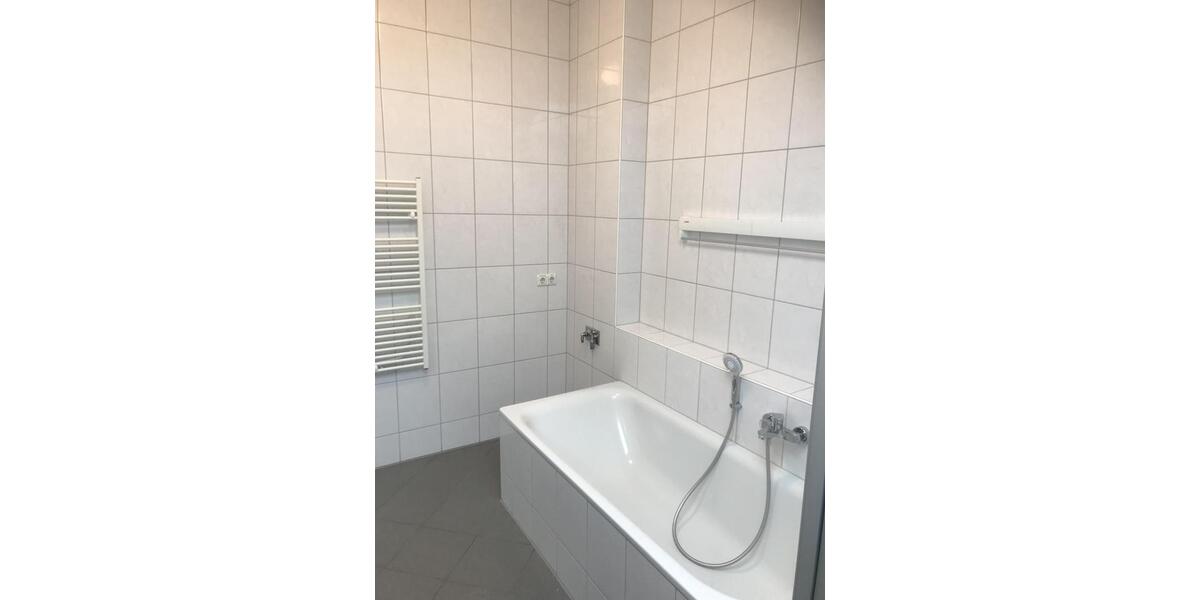 Etagenwohnung Groß-Bieberau Bieberau - 3 Zimmer, 90 m&sup2;, 965&euro; | Angebot:26236402
