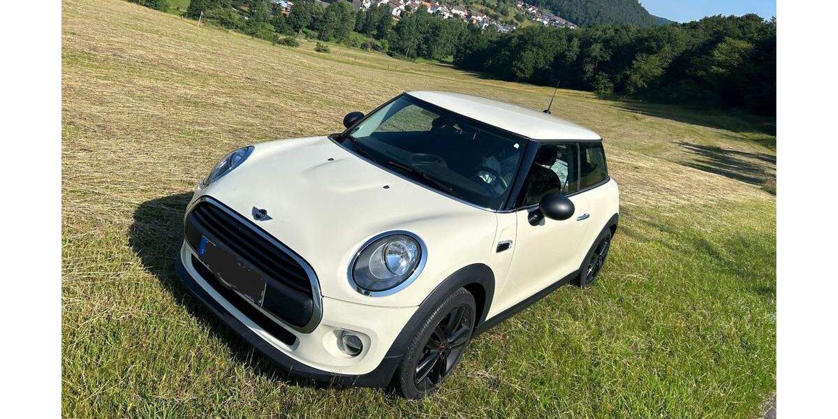 Mini ONE 92.000 km 8.950 &euro; Eschau 63863