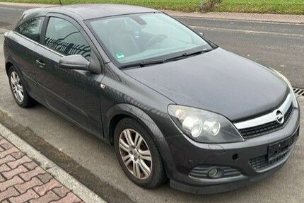 Opel Astra 95.000 km 3.990 &euro; Hanau 63452