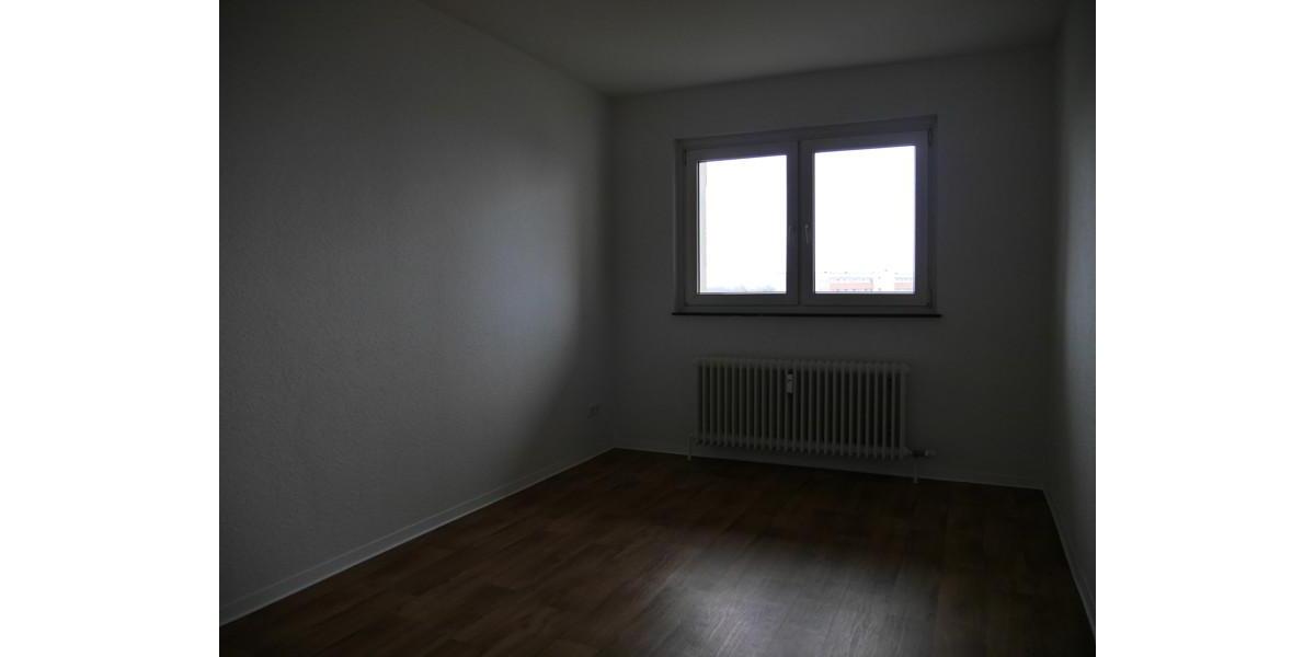 Etagenwohnung Hanau Großauheim - 3 Zimmer, 64 m&sup2;, 690&euro; | Angebot:25809835