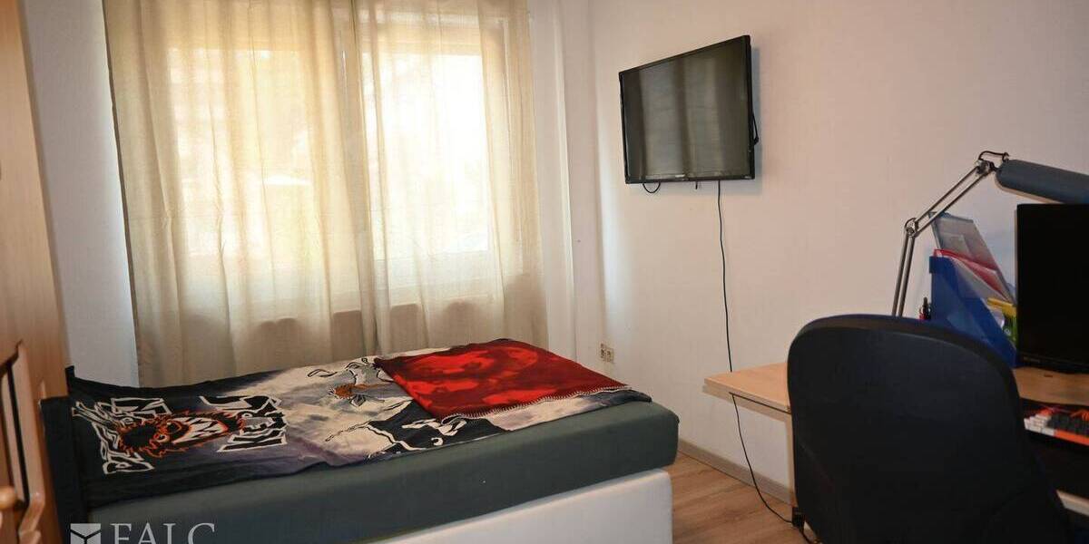 Etagenwohnung Obernburg am Main Obernburg - 4 Zimmer, 96 m&sup2;, 279.000&euro; | Angebot:25836935