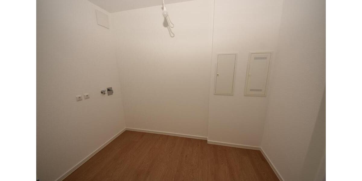 Einfamilienhaus Elsenfeld - 4 Zimmer, 176 m&sup2;, 1.790&euro; | Angebot:23748090