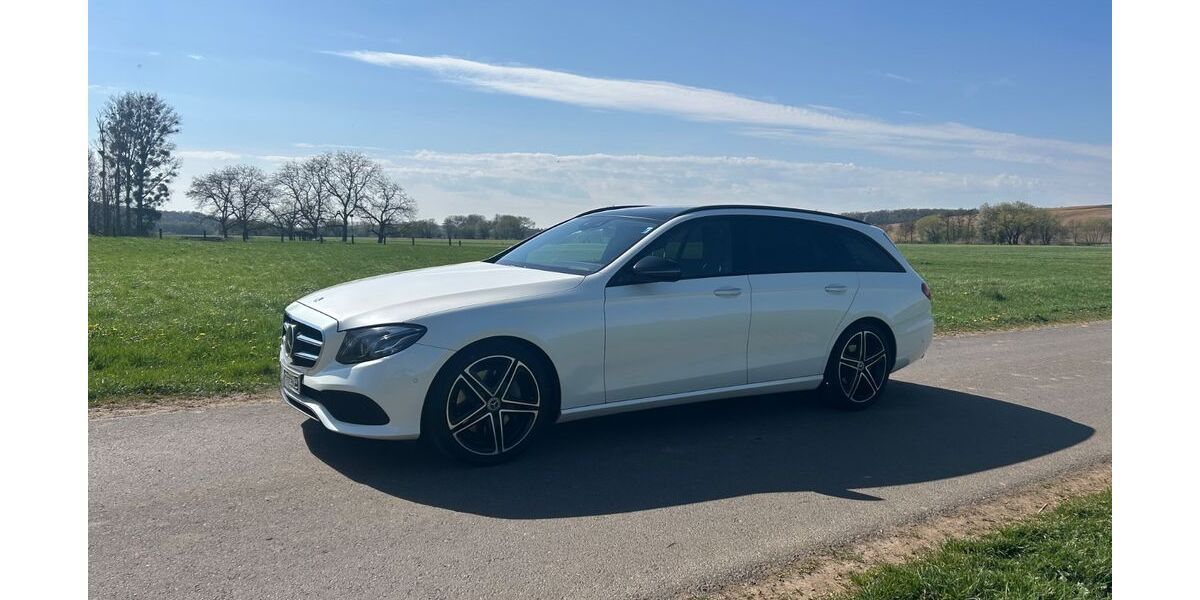 Mercedes-Benz E 300 151.000 km 24.000 &euro; Gründau 63584