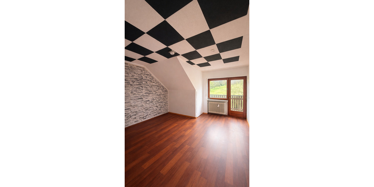 Mehrfamilienhaus, Wohnhaus Flörsbachtal Kempfenbrunn - 9 Zimmer, 249 m&sup2;, 239.000&euro; | Angebot:26306000