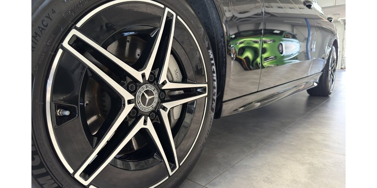 Mercedes-Benz C 300 T e AMG DISTRONIC-PANORAMA-AHK-DC LADEN-18 28.431 km 46.998 &euro; Groß-Umstadt 64823