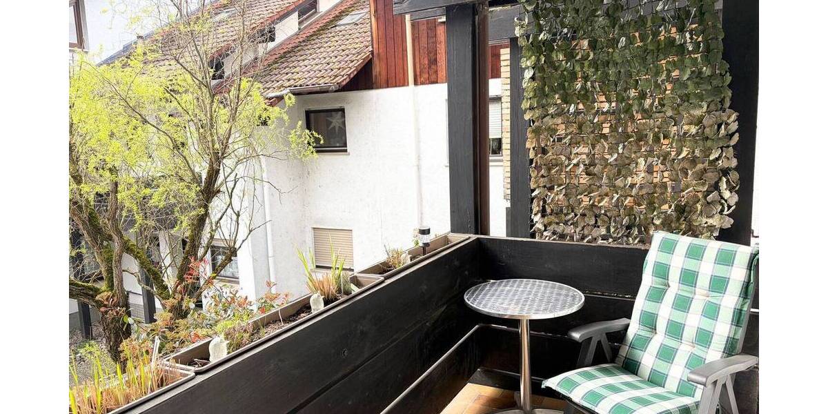 Etagenwohnung Aschaffenburg Damm - 2 Zimmer, 49 m&sup2;, 199.800&euro; | Angebot:25681425