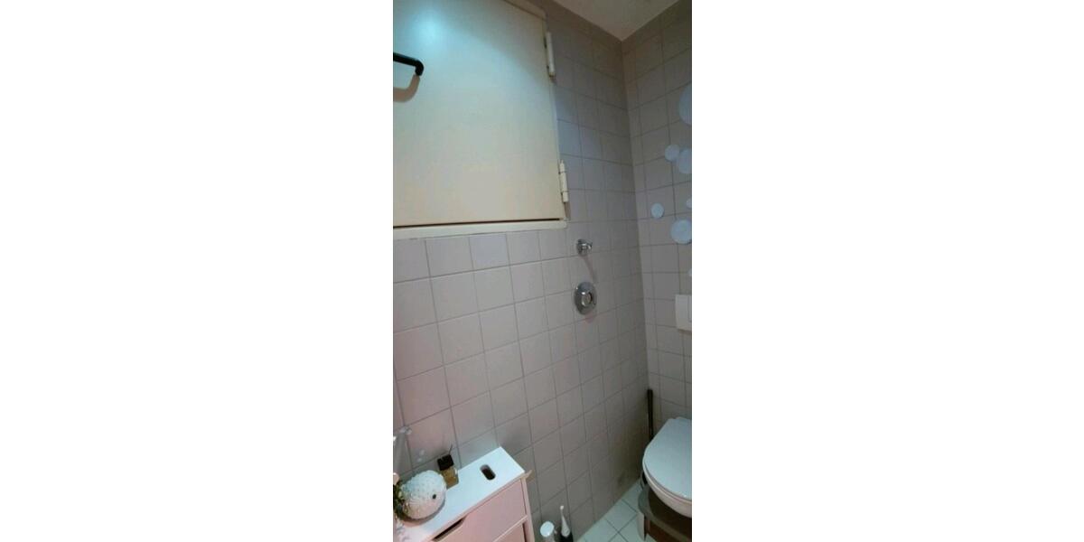 Erdgeschoßwohnung Collenberg - 8 Zimmer, 17 m&sup2;, 650&euro; | Angebot:25951788