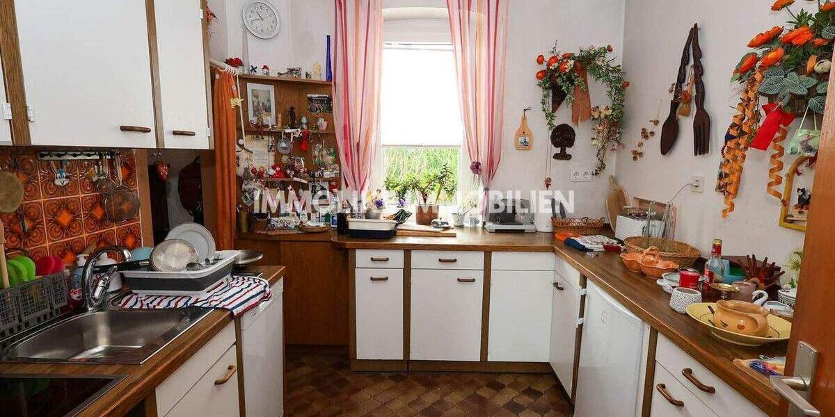 Reihenmittelhaus Gelnhausen-Höchst Höchst - 4 Zimmer, 115 m&sup2;, 190.000&euro; | Angebot:25770851