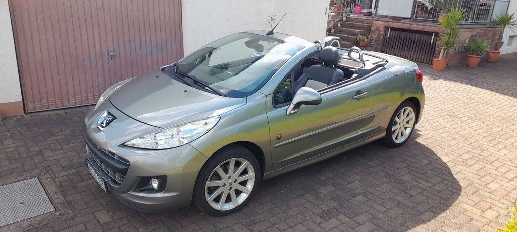 Peugeot 207 115.500 km 3.400 &euro; Aschaffenburg 63741