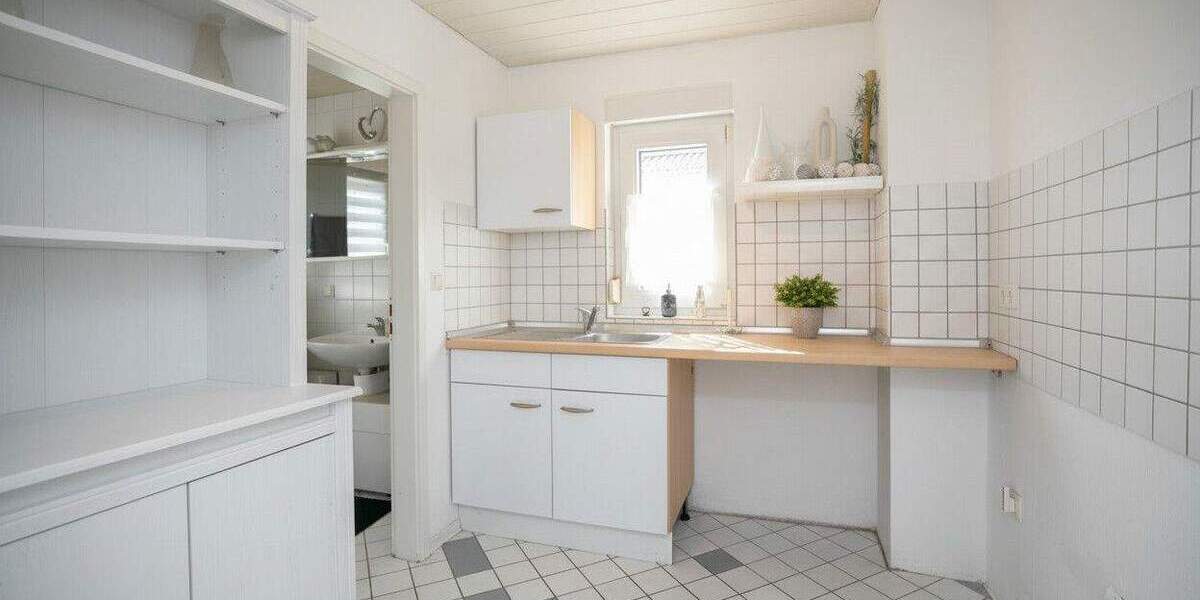 Mehrfamilienhaus, Wohnhaus Rödermark Urberach - 9 Zimmer, 163 m&sup2;, 499.000&euro; | Angebot:25688998