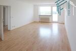 Etagenwohnung Hanau Großauheim - 3 Zimmer, 68 m&sup2;, 690&euro; | Angebot:26013339