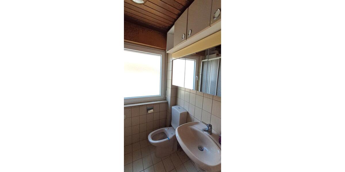 Doppelhaushälfte Goldbach - 6 Zimmer, 135 m&sup2;, 1.550&euro; | Angebot:26417757