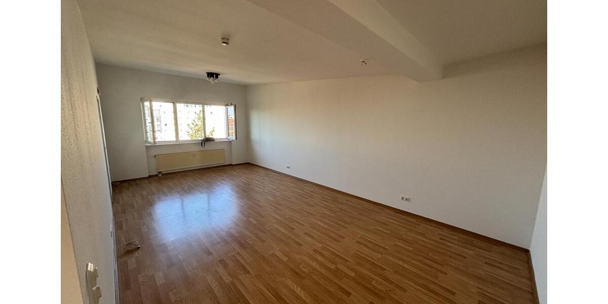 Etagenwohnung Hanau - 3 Zimmer, 100 m&sup2;, 345.000&euro; | Angebot:25404945