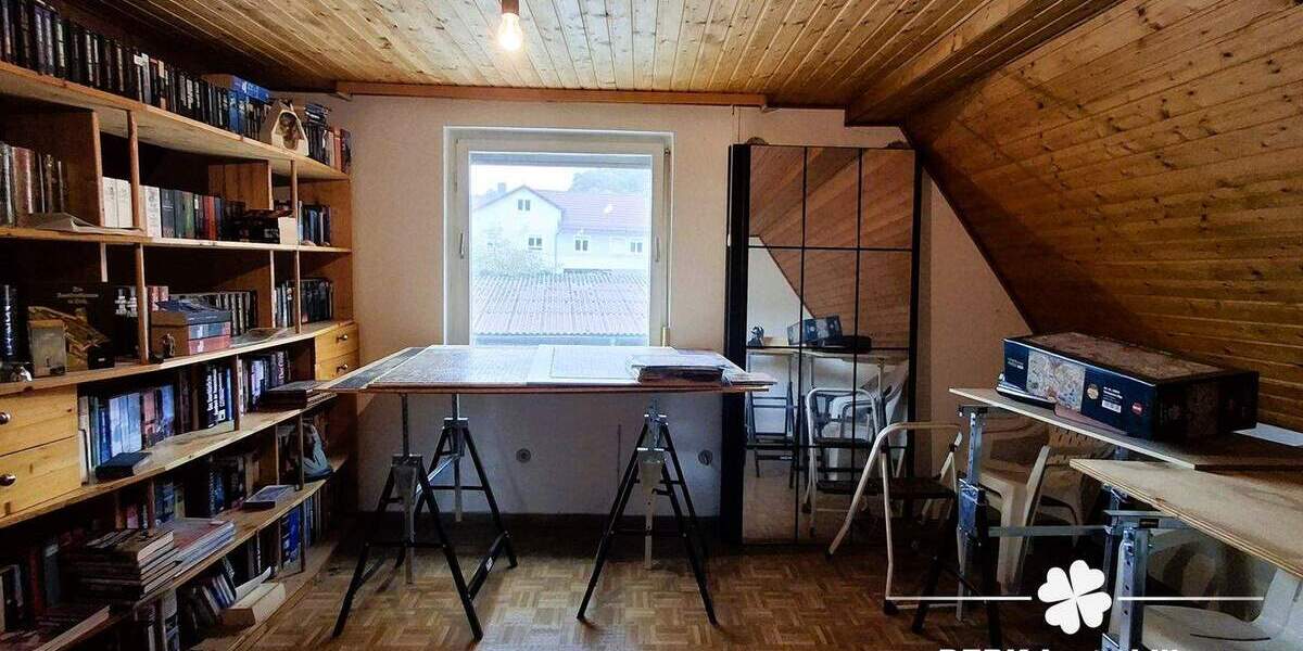 Mehrfamilienhaus, Wohnhaus Mömlingen - 7 Zimmer, 161 m&sup2;, 320.000&euro; | Angebot:25777965