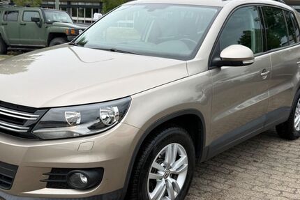 VW Tiguan 235.987 km 6.399 &euro; Hanau 63452