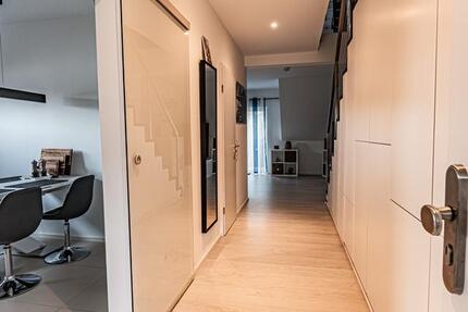 Wohnung Bruchköbel - 2 Zimmer, 75 m&sup2;, 1.350&euro; | Angebot:25396551