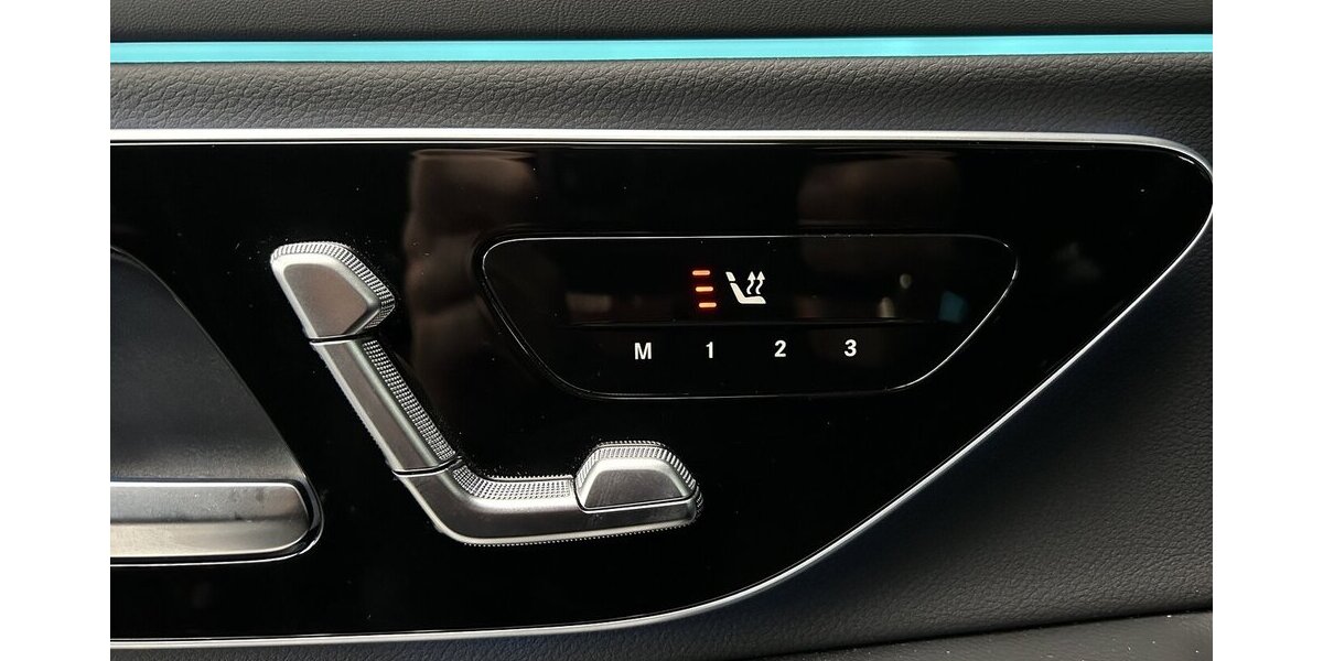 Mercedes-Benz E 300 T e AMG DISTRONIC-AIRMAIC-PANORAMA-AHK-360 23.007 km 52.839 &euro; Groß-Umstadt 64823