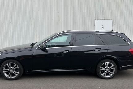 Mercedes-Benz E 220 266.000 km 9.500 &euro; Biebergemünd 63599