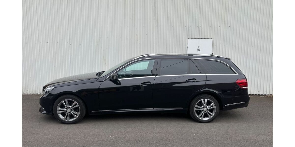 Mercedes-Benz E 220 266.000 km 9.500 &euro; Biebergemünd 63599