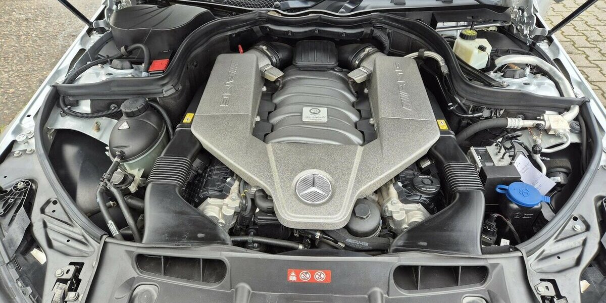 Mercedes-Benz C 63 AMG Coupe Edition 507 Panoramadach 138.000 km 57.900 &euro; Rodgau 63110
