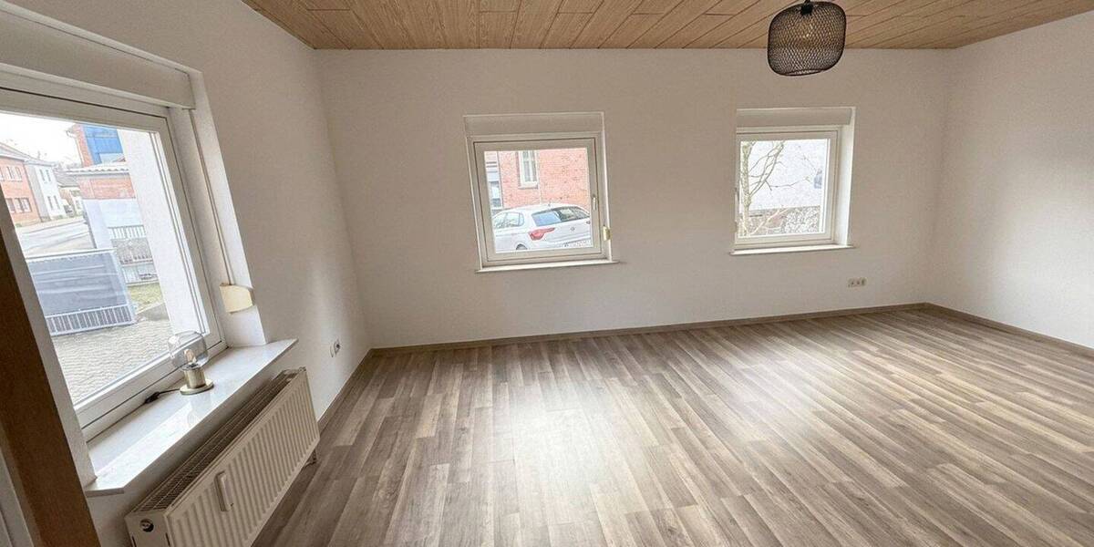 Etagenwohnung Neuberg Ravolzhausen - 4 Zimmer, 120 m&sup2;, 1.250&euro; | Angebot:26034805