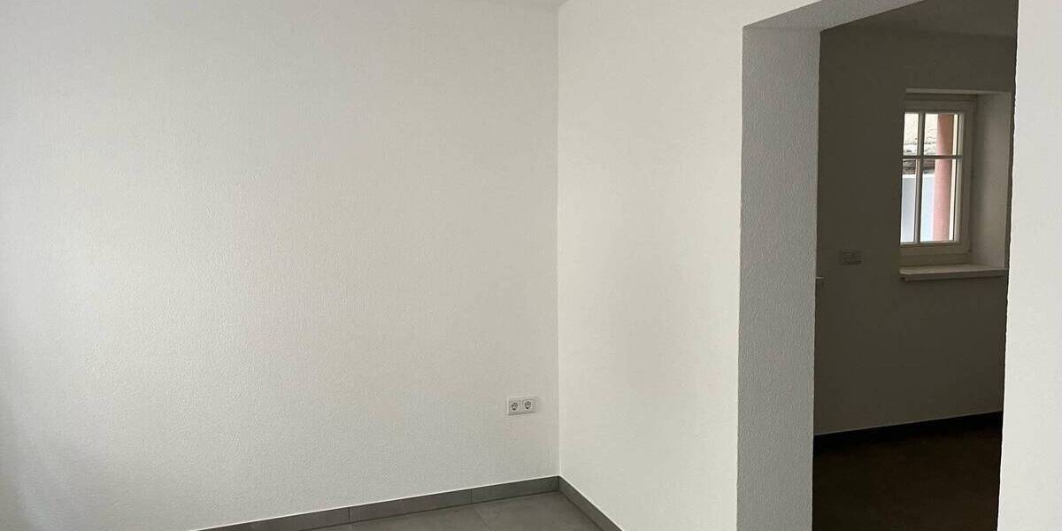 Einfamilienhaus Obernburg a.Main Obernburg - 8 Zimmer, 180 m&sup2;, 299.000&euro; | Angebot:25798628