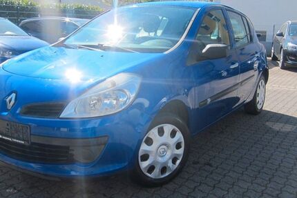 Renault Clio 149.985 km 2.999 &euro; Aschaffenburg 63741