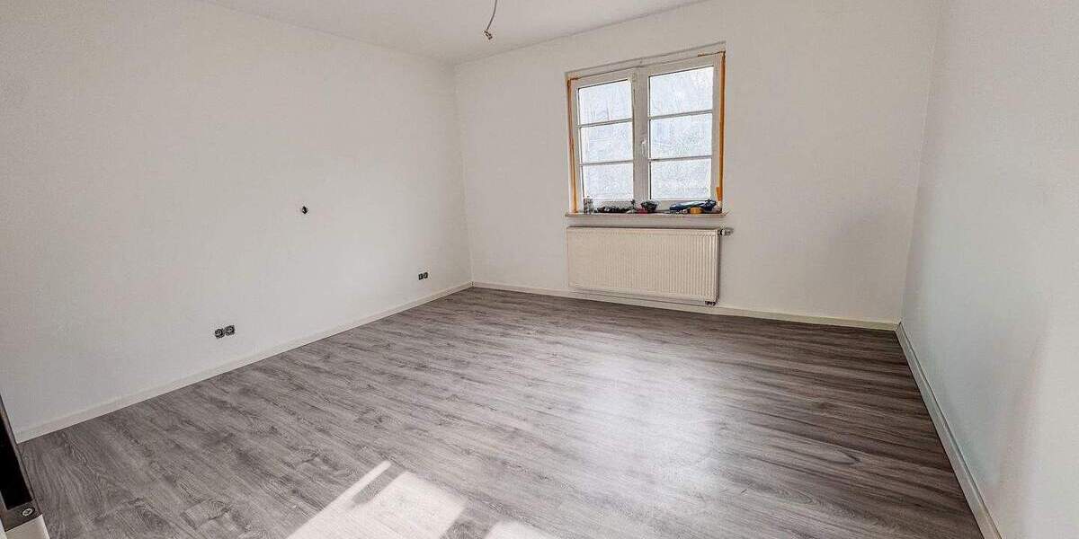 Einfamilienhaus Reinheim - 6 Zimmer, 195 m&sup2;, 475.000&euro; | Angebot:25677957