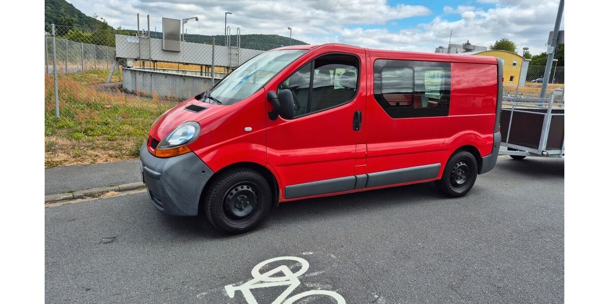 Renault Trafic 218.000 km 4.650 &euro; Freudenberg 97896