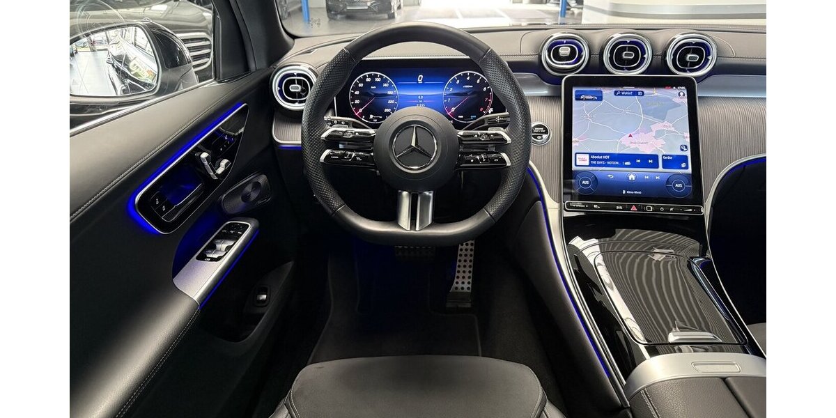 Mercedes-Benz GLC 300 4M AMG PREMIUM BURMESTER- PANORAMA- AHK! 21.213 km 60.990 &euro; Groß-Umstadt 64823