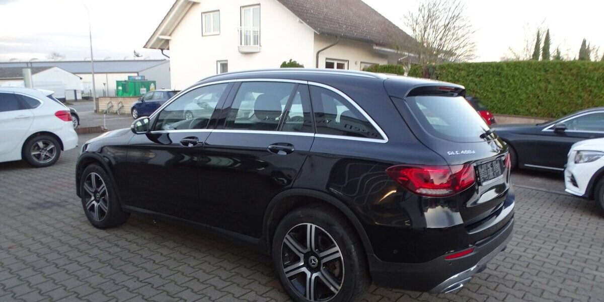 Mercedes-Benz GLC 400 d 4M Rückfahrkamera, LED-Scheinwerfer, Nav 160.000 km 28.890 &euro; Rodgau 63110