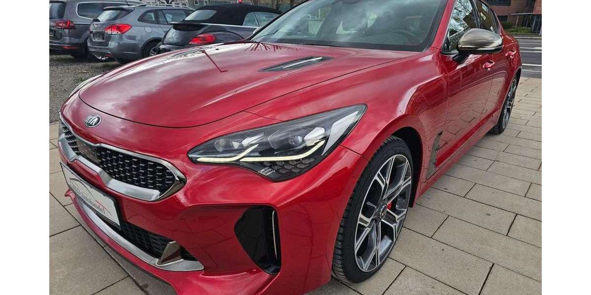 Kia Stinger 95.000 km 25.950 &euro; Aschaffenburg 63741