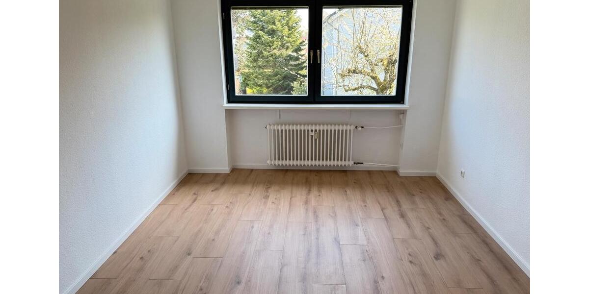 Etagenwohnung Maintal - 2 Zimmer, 60 m&sup2;, 695&euro; | Angebot:26199875