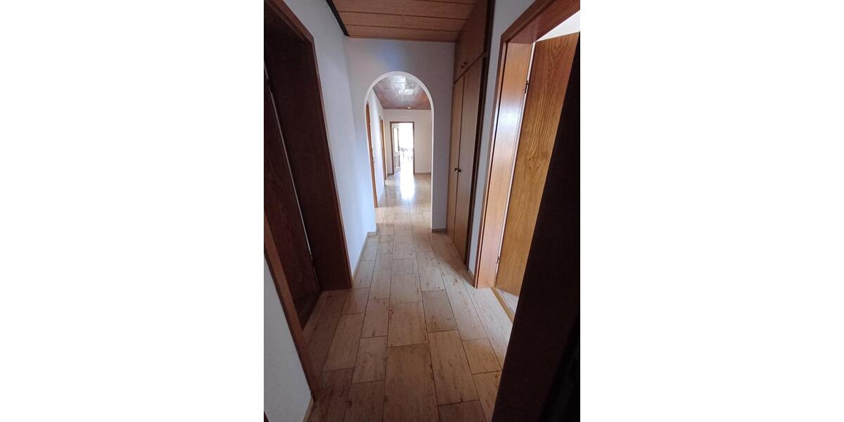 Etagenwohnung Dorfprozelten - 4 Zimmer, 120 m&sup2;, 840&euro; | Angebot:25782820