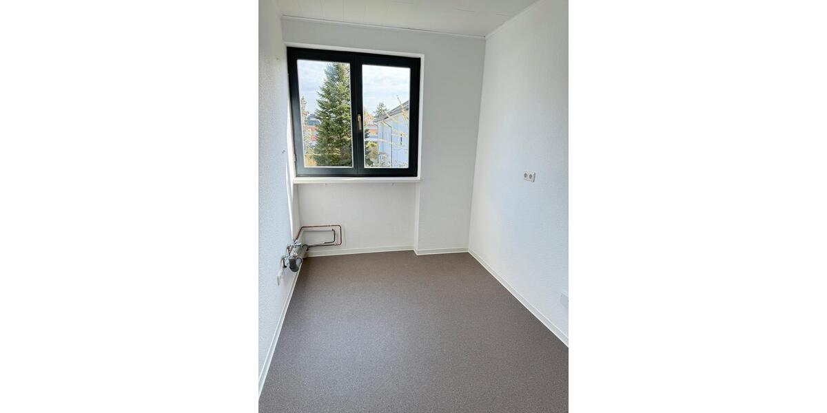 Etagenwohnung Maintal - 2 Zimmer, 60 m&sup2;, 695&euro; | Angebot:26199875