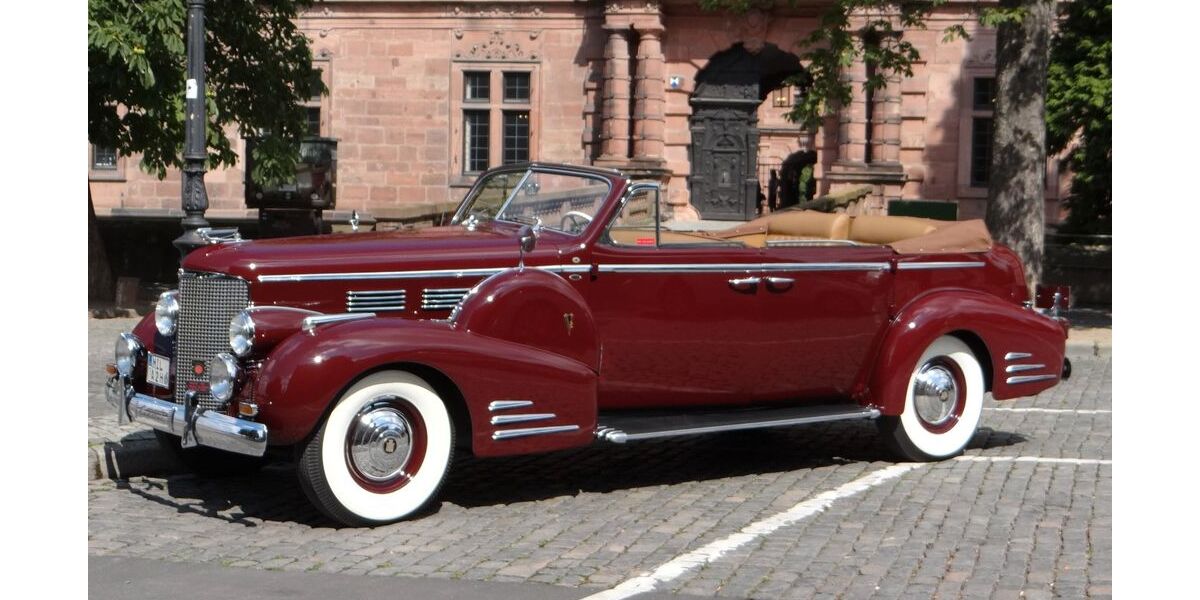 Cadillac Andere 76.500 km 126.880 &euro; Aschaffenburg 63743