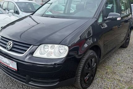 VW Touran 132.703 km 3.999 &euro; Mühlheim am Main 63165
