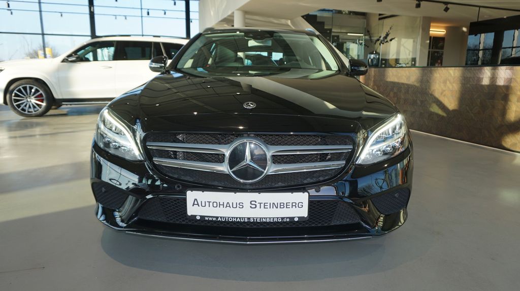 Mercedes-Benz C 180 42.000 km 25.986 &euro; Dietzenbach 63128