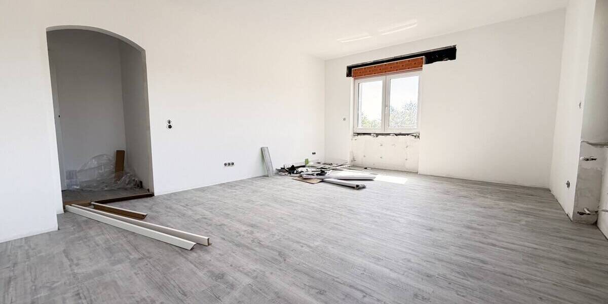 Etagenwohnung Erlensee / Langendiebach Rückingen - 4 Zimmer, 175 m&sup2;, 1.700&euro; | Angebot:26273813