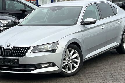 Skoda Superb 242.130 km 12.980 &euro; Dietzenbach / bei Frankfurt am Main 63128