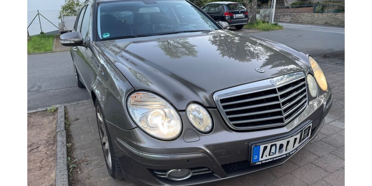 Mercedes-Benz E 320 290.000 km 3.300 &euro; Bessenbach 63856