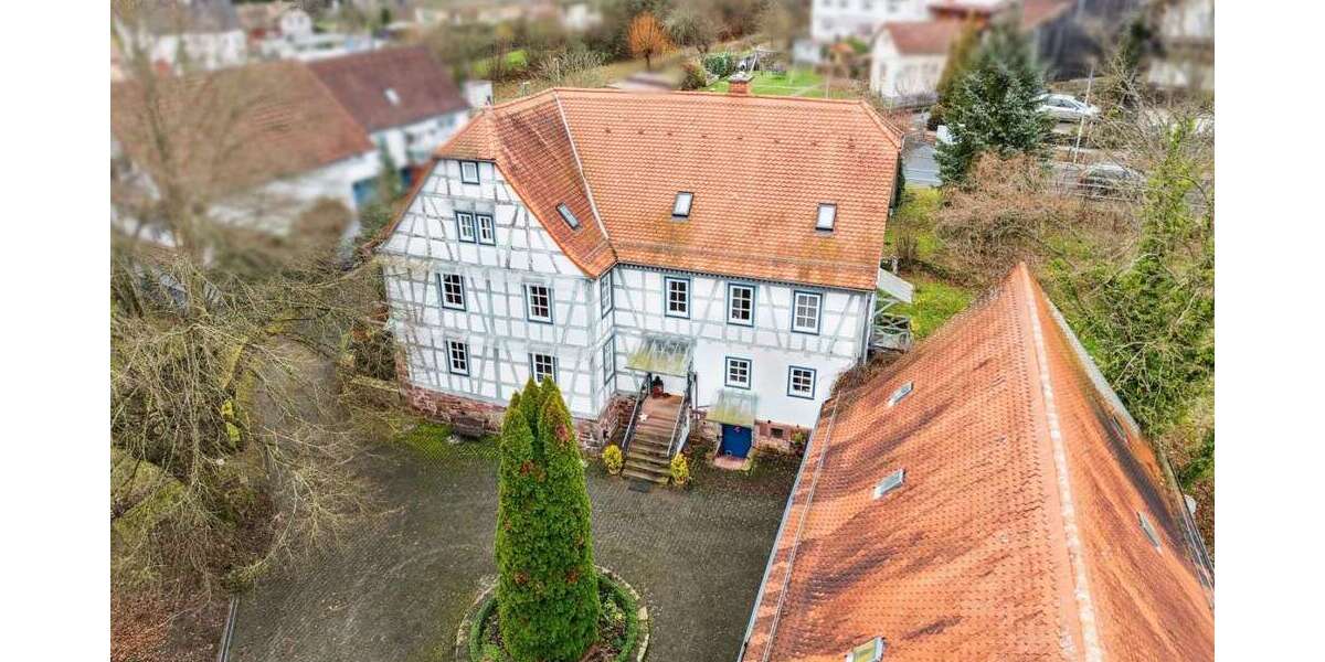Einfamilienhaus Bad König - 7 Zimmer, 401 m&sup2;, 1.050.000&euro; | Angebot:19822689