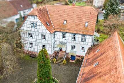 Haus Bad König - 7 Zimmer, 401 m&sup2;, 1.050.000&euro; | Angebot:19822689