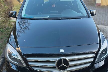 Mercedes-Benz B 180 185.000 km 7.700 &euro; Maintal 63477